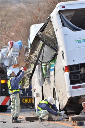 バスの車体の衝突安全性